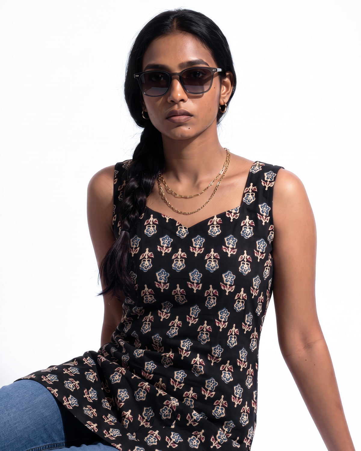 Yazh — Sleeveless Kurti